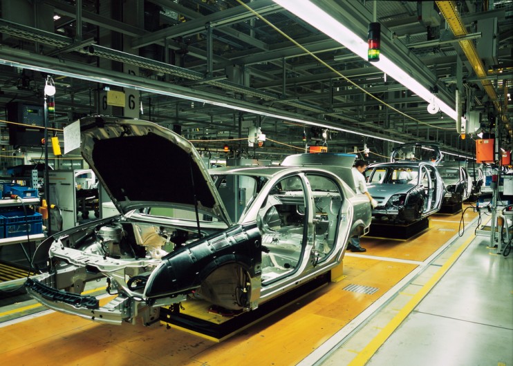 Car production falls at fastest rate for two and a half years