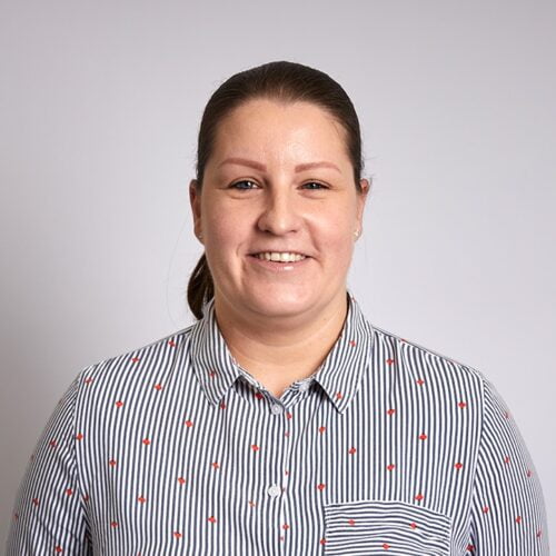 Laura Howarth