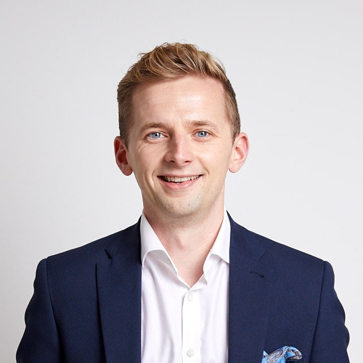 Ben Aris, tax consultant